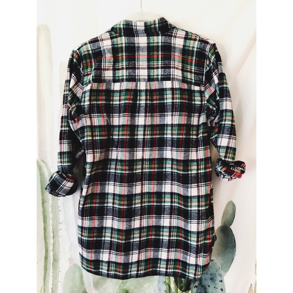 Madewell flannel button up 🌲 - Picture 2 of 4